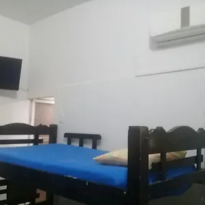 2* Pensión La Muralla